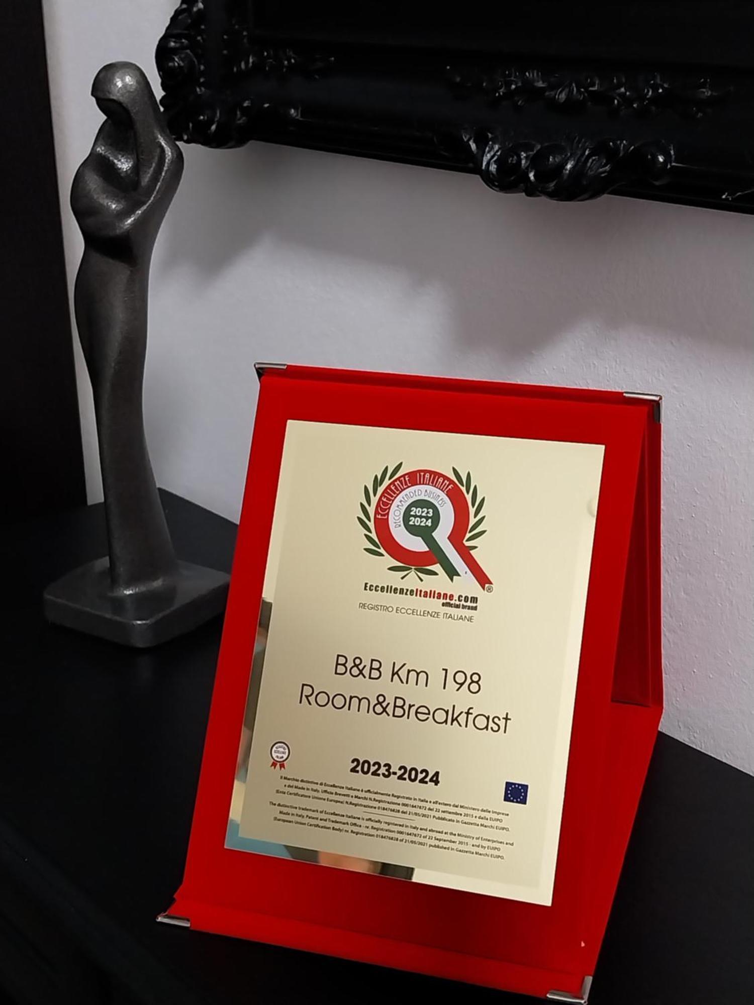 B&B Km 198 - Letto E Colazione Sorbara Dış mekan fotoğraf